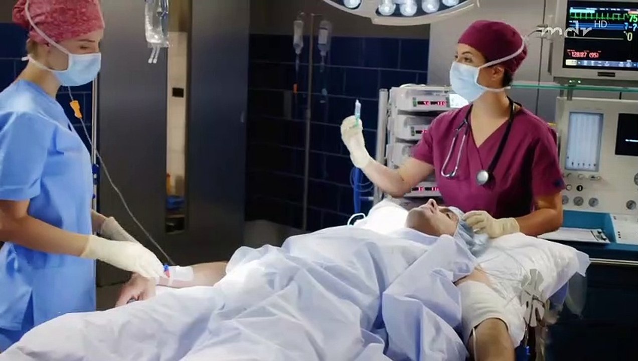 In aller Freundschaft Die Jungen Ärzte - Folge 85: Überleben