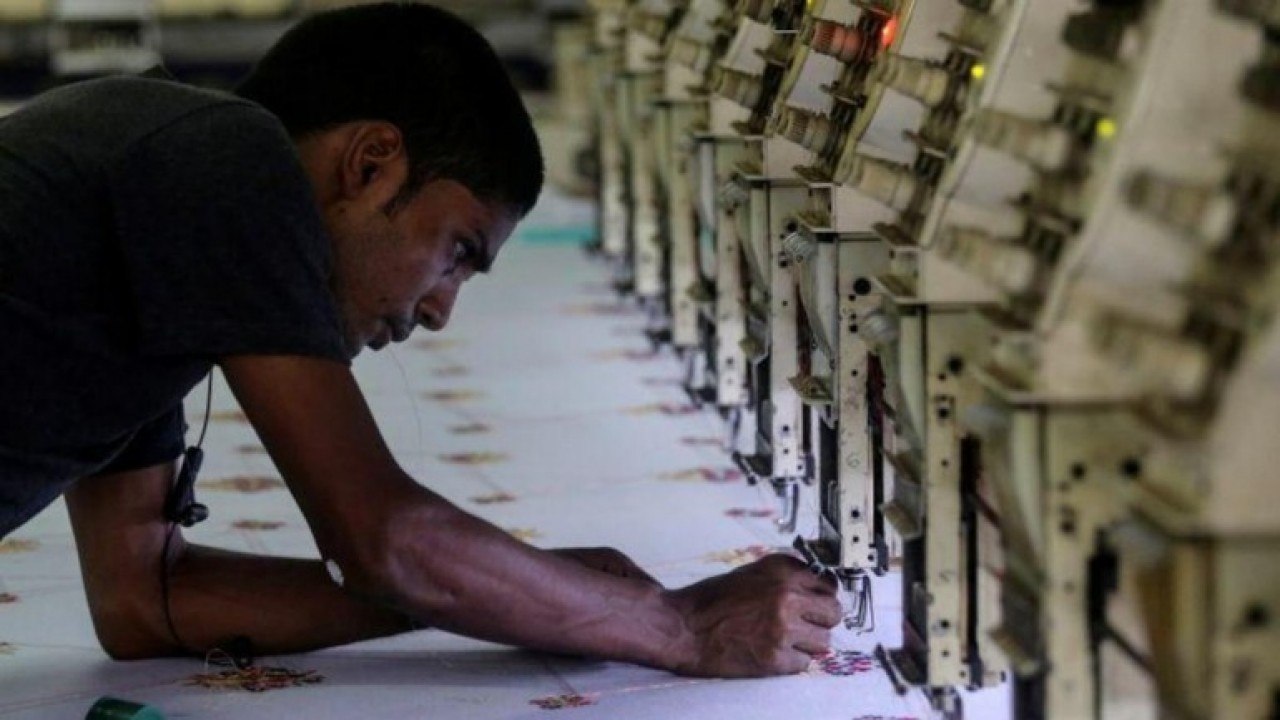India's GDP growth dips to 3.1% in Jan-Mar; 4.2...