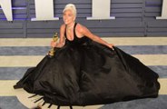 Lady Gaga casi les provoca un infarto a los guardaespaldas de su collar de los Óscar
