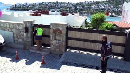 Yılmaz Özdil milyon dolarlık evini yıkıyor