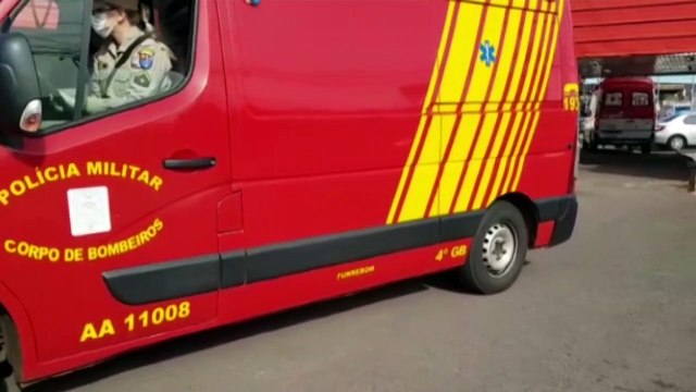 Adolescente fica ferido ao sofrer queda de bicicleta Av. Tancredo Neves