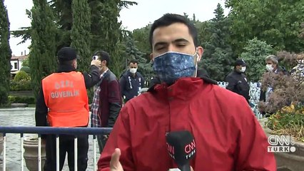 Son dakika: Ankara'da sosyal mesafeli cuma namazı