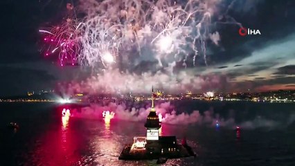 İstanbul'un fethinin 567. yıl kutlamalarında görsel şölen
