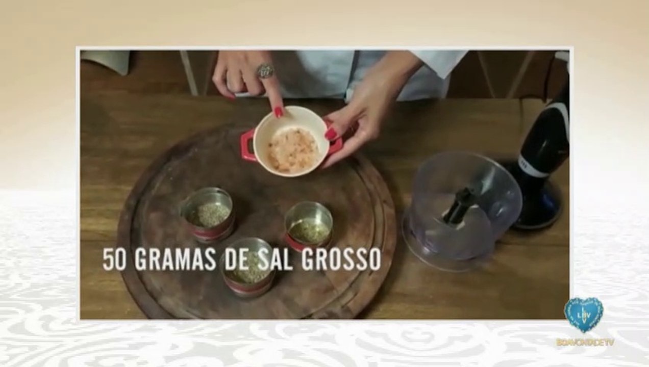 Aprenda uma receita de sal de ervas