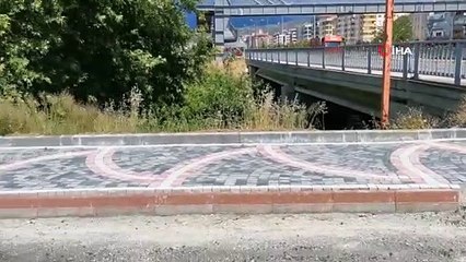 Download Video: Edremit’te Işık Yolu’na 2 km’lik yürüyüş ve bisiklet yolu