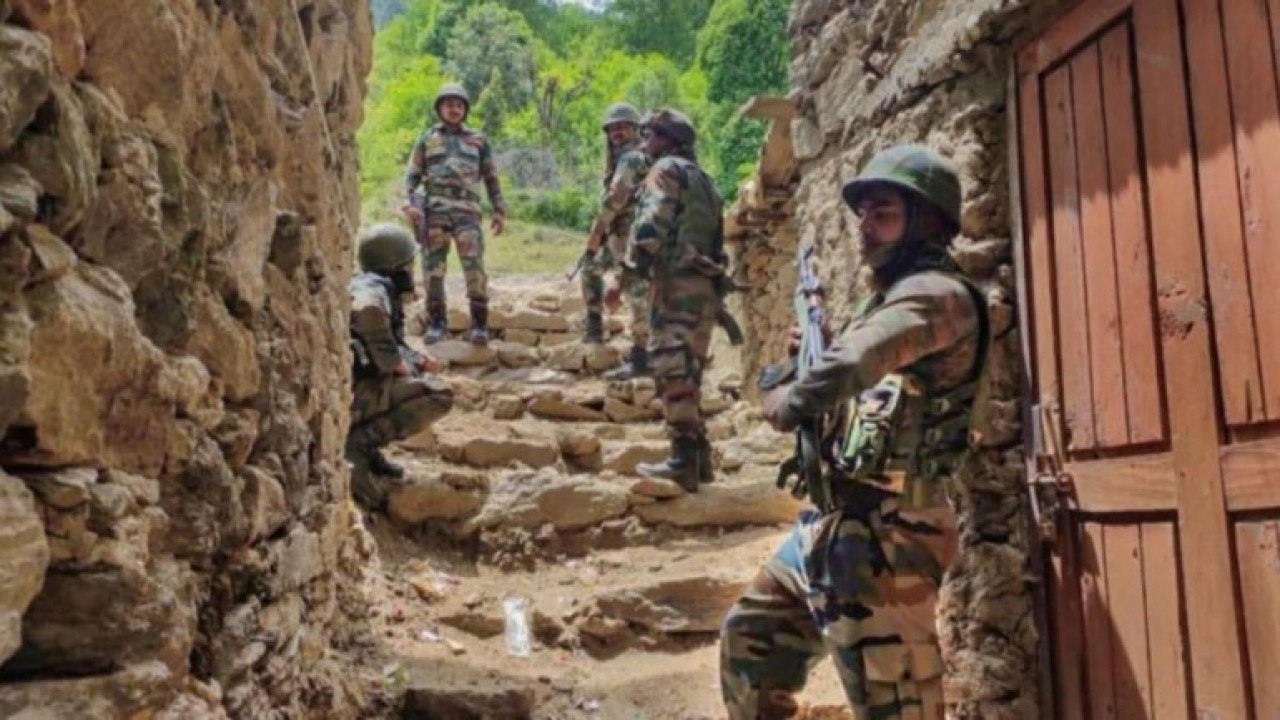 Jammu and Kashmir: 2 terrorists killed in Kulgam encounter