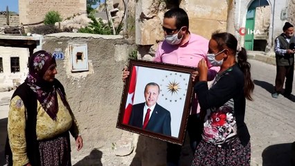 Engelli Genç Kızın Cumhurbaşkanı Erdoğan Sevgisi
