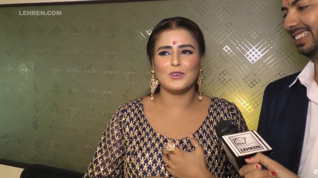 Khesari Lal Ki Dabang Actress Akanksha Awasthi Ne Ki Nayi Paari Ki Shuruvat
