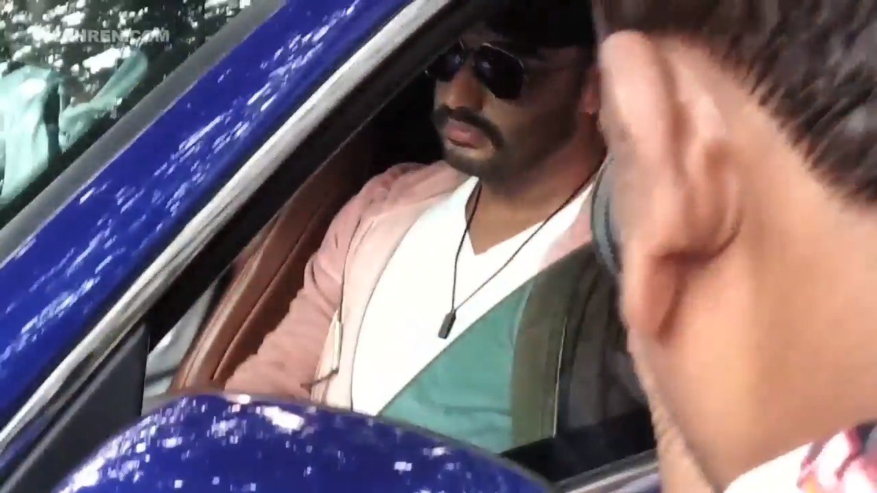 Arjun Kapoor & Malaika Arora Attend Sonam Kapoor's Birthday Bash!