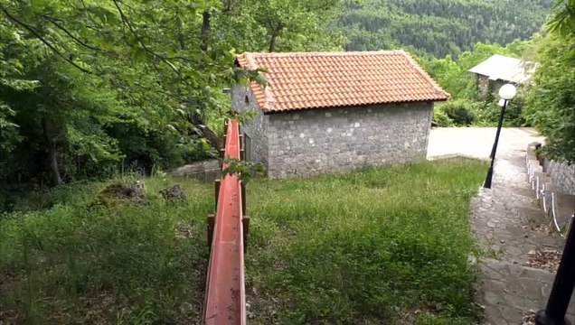 Διαμάχη για το νερό στο Μαυρίλο - Ομογενής θέλει να εμφιαλώσει το νερό της πηγής του χωριού