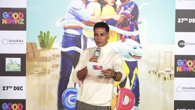 Akshay Kumar Plays A Funny Game With Media Reporters