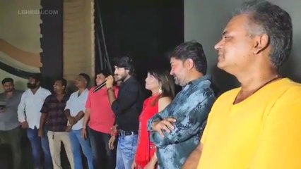 फिल्म 'विवाह ' देखने दर्शको के बिच पहुंचे चिंटू ,संचिता और पाखी हेगड़े