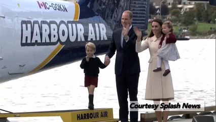 Kate Middleton snucks into a pub using Prince Harry's secret entrance