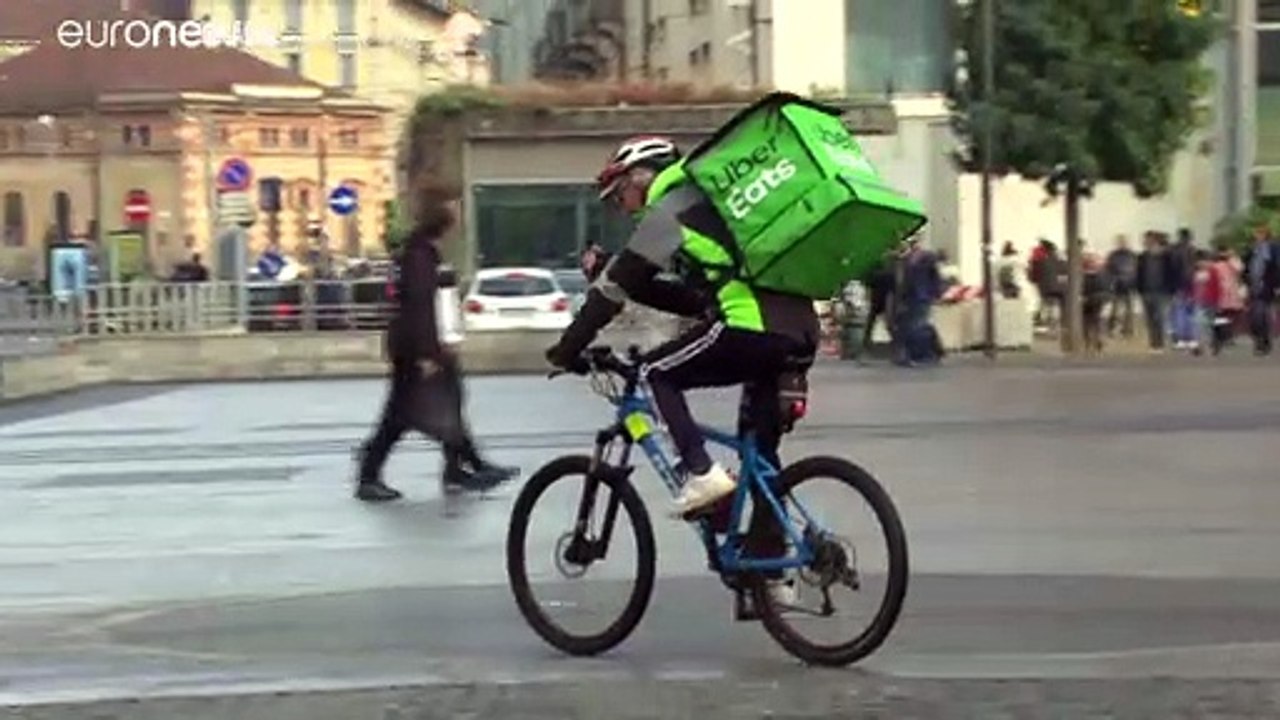 Auslieferung für Hungerlohn: Ermittlungen gegen Partnerunternehmen von Uber Eats
