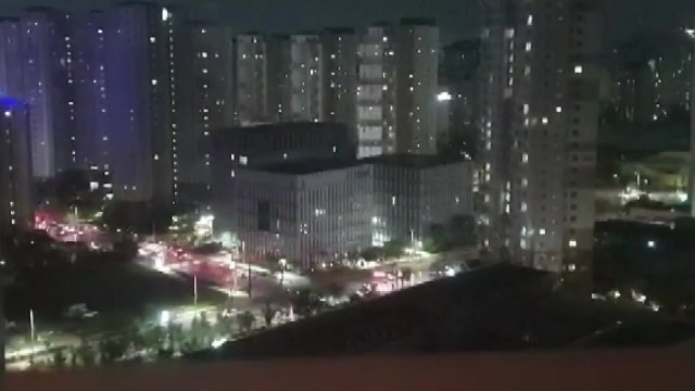 담뱃불 때문에...고층 아파트·공터에서 불 / YTN