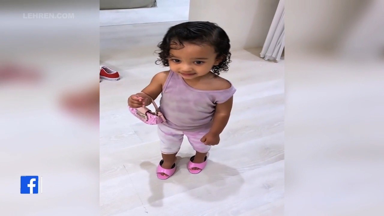 Chicago West Wears Mommy Kim’s Pink Peep-Toe Pumps