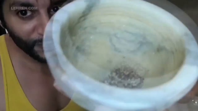 Karanvir Bohra Surprises Teejay By Making Halwa On Their Anniversary