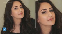 Chahat Khanna lashes out on trolls who tried teaching her about motherhood