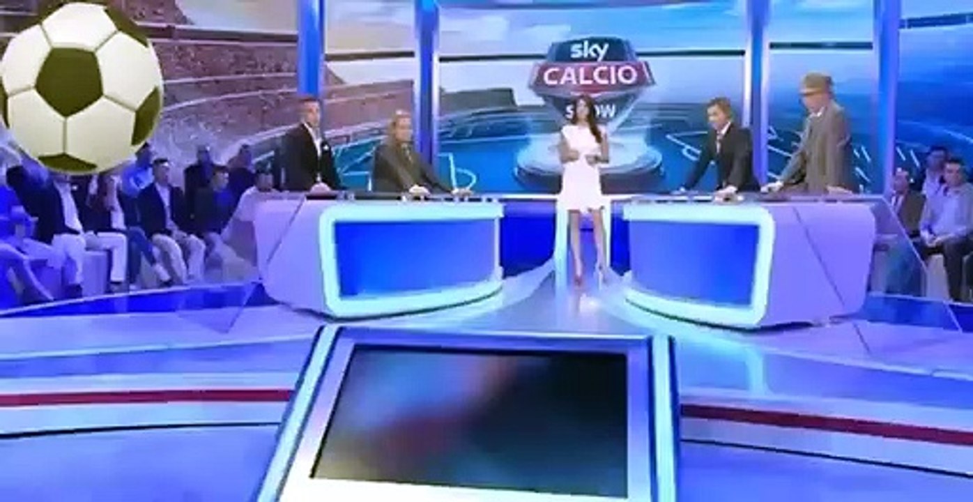 Le joueur ghanéen de Pescara Sulley Muntari a quitté le terrain ce dimanche, victime de cris racistes de la part de supporters de Cagliari.Le milieu ghanéen de Pescara Sulley Muntari a quitté de son plein gré la pelouse de Cagliari lors du match opposan