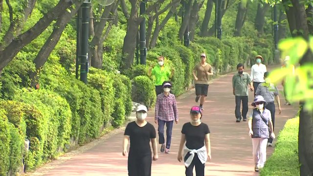 [날씨] 내일 수도권 더위 주춤...남부 30℃ 안팎 / YTN