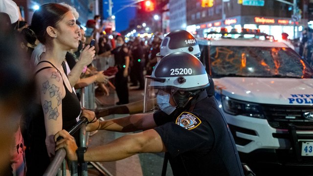 US protesters defy curfews as outrage over police brutality intensifies
