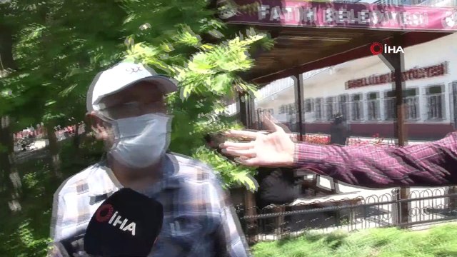 65 yaş üstü vatandaşlar parkları doldurdu