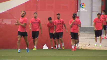 Download Video: El Sevilla FC trabaja la recuperación para cerrar una nueva semana de entrenamientos