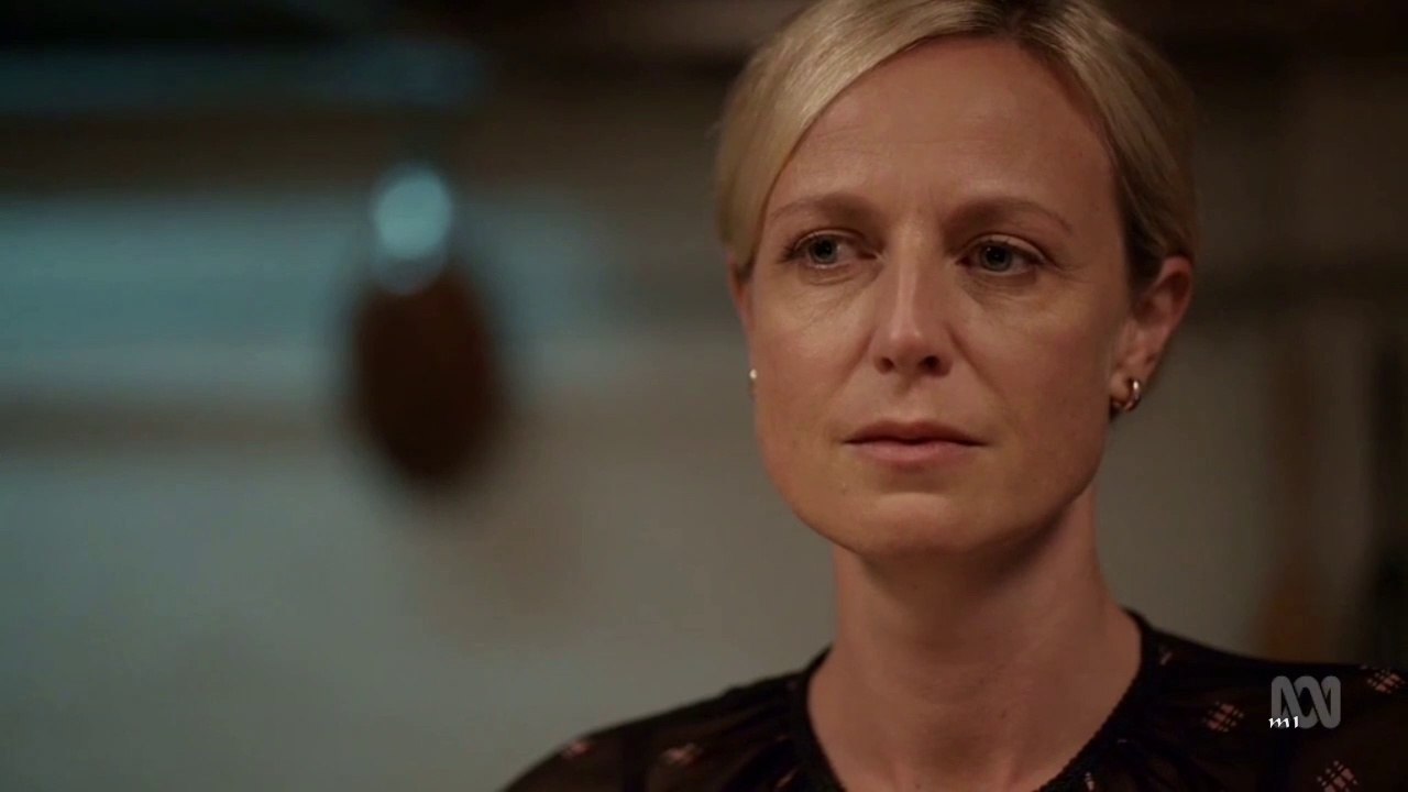Janet King & Bianca 3x07- 7 [EN/PT] SUBS
