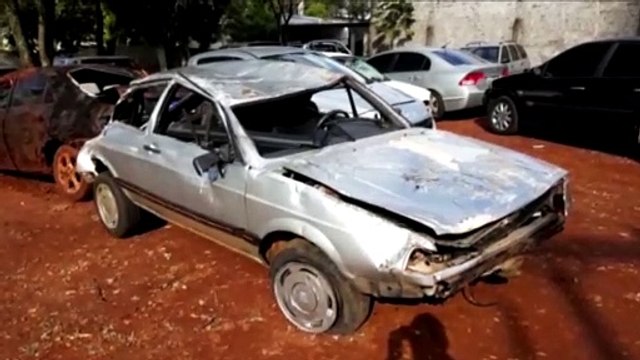 Veículo que capotou na PR-180 havia sido furtado em Cascavel