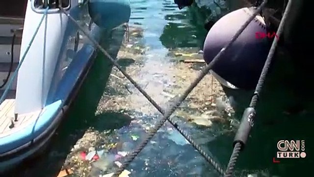 Beşiktaş Sahili çöplüğe döndü