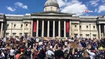 - Londra'da ırkçılığa karşı protesto