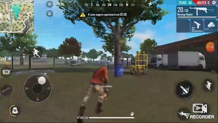 Gameplay de Android- Free Fire #1 - Pegando a moto do Kaneda