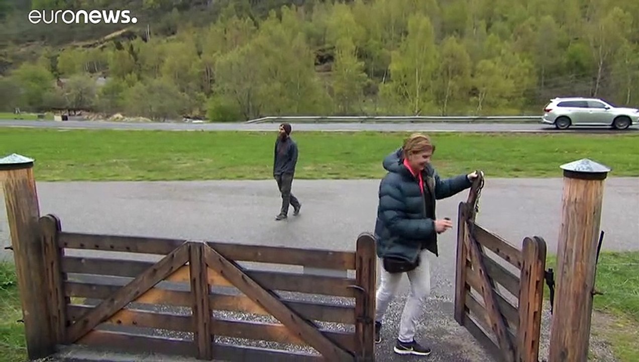 Руками не трогать: норвежские церкви нельзя дезинфицировать