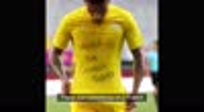 Favre unable to judge Sancho's 'Justice for George Floyd' T-shirt tribute