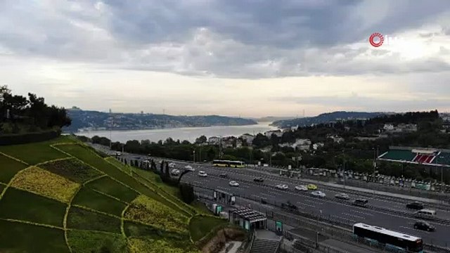 15 Temmuz Şehitler Köprüsündeki trafik alışılan görüntülerine döndü