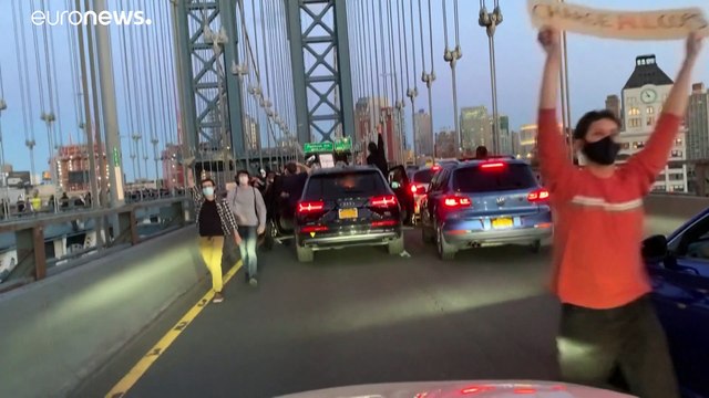 Беспорядки в США: Трампа и его семью поместили в подземный бункер