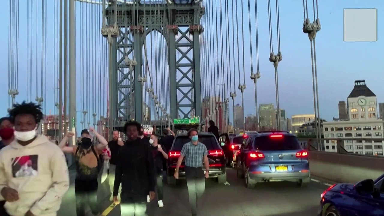 Protests in New York over killing of George Flo...