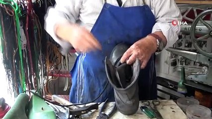 78 yaşındaki ayakkabı tamircisi 73 gün sonra kepenk açtı