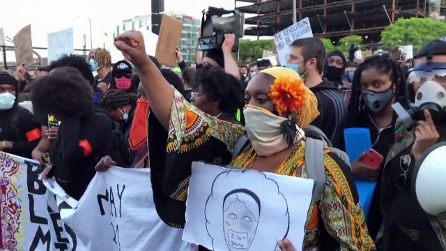 Судебные слушания по делу о гибели Джорджа Флойда перенесены