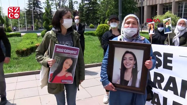 Ölümü şüpheli anestezi teknikeri Ayşe'nin doğum gününde adliye önünde açıklama