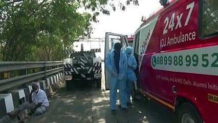 شركة ناشئة لسيارات الإسعاف تساعد فقراء بومباي على مواجهة كورونا