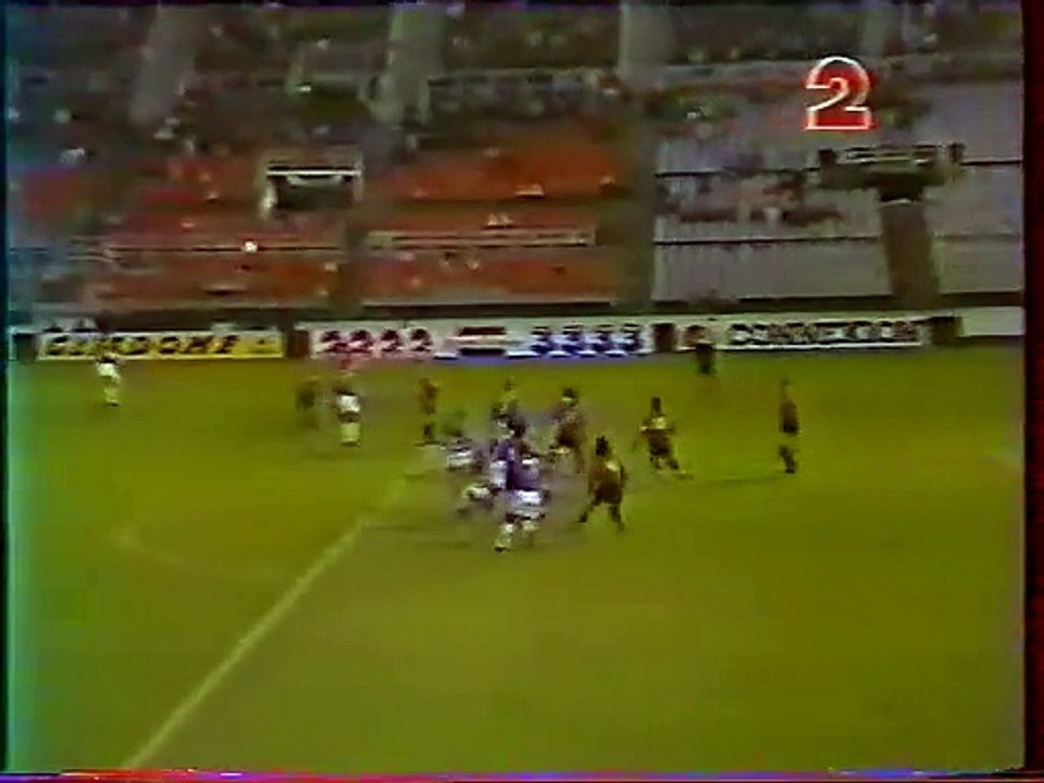 20/11/93 : Jocelyn Gourvennec (20') : Nice - Rennes (1-1)