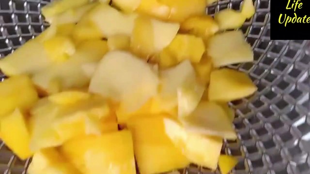 Mango Shake Recipe | Mango Shake | Mango Milkshake | How to make Mango Shake | मैंगो शेक|Life Update