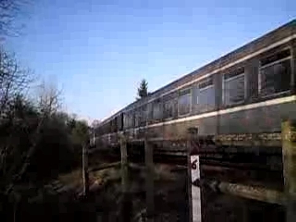 Train SNCF Corail BB 67000 En Voyage