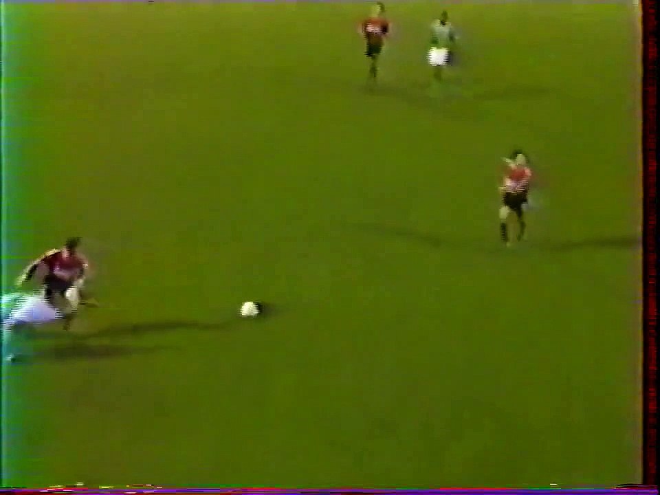 26/11/93 : Loïc Lambert (38') : Rennes - Rouen (1-0)