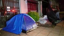 'Moradores de rua' fazem acampamento nas proximidades do Centro Pop e Guarda Municipal é acionada