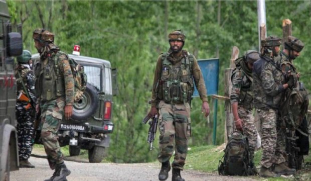 Terrorist killed in encounter with forces in Pulwama