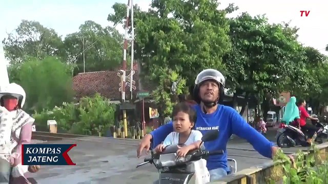 Razia Balon Udara Liar, Belasan Balon Udara Diamankan