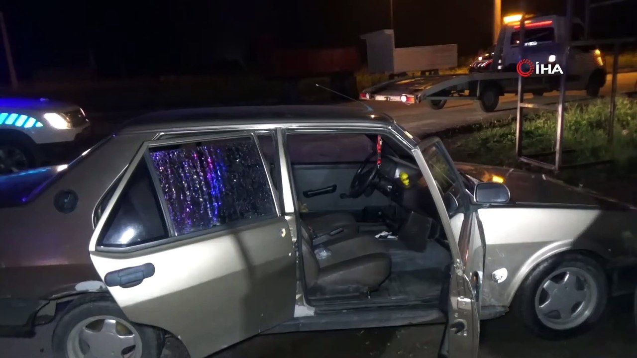 Düzce'de Otomobile Silahlı Saldırı, 2 Kişi Yaralandı