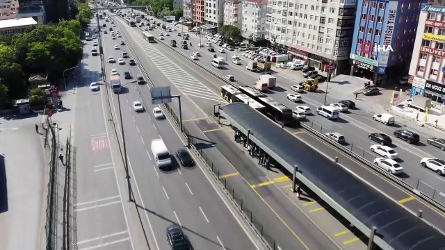 Normalleşme sürecinin ikinci gününde trafik yoğunluğu